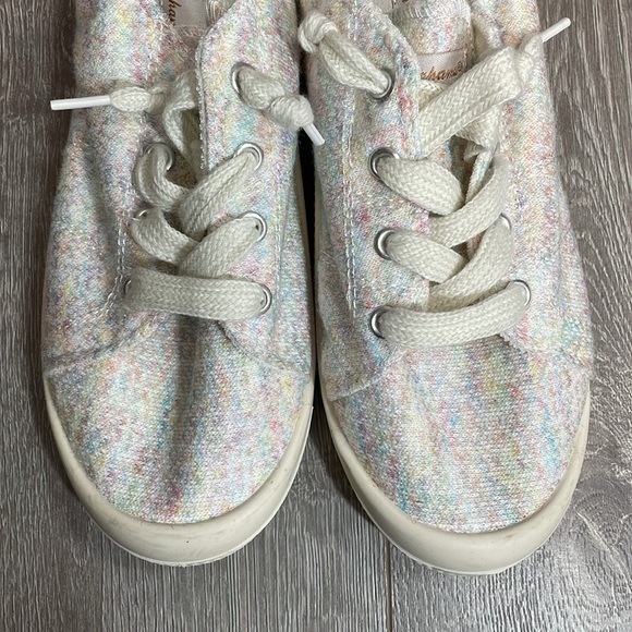 NWOT Tommy Bahama Slip On Memory Foam Multicolor Sneaker Shoes 7.5 - Picture 6 of 15